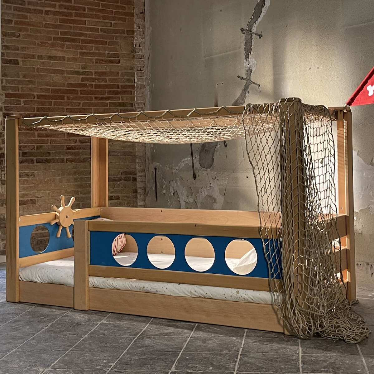 Himmelbett Pirat DELUXE de Breuyn natürlich-blau