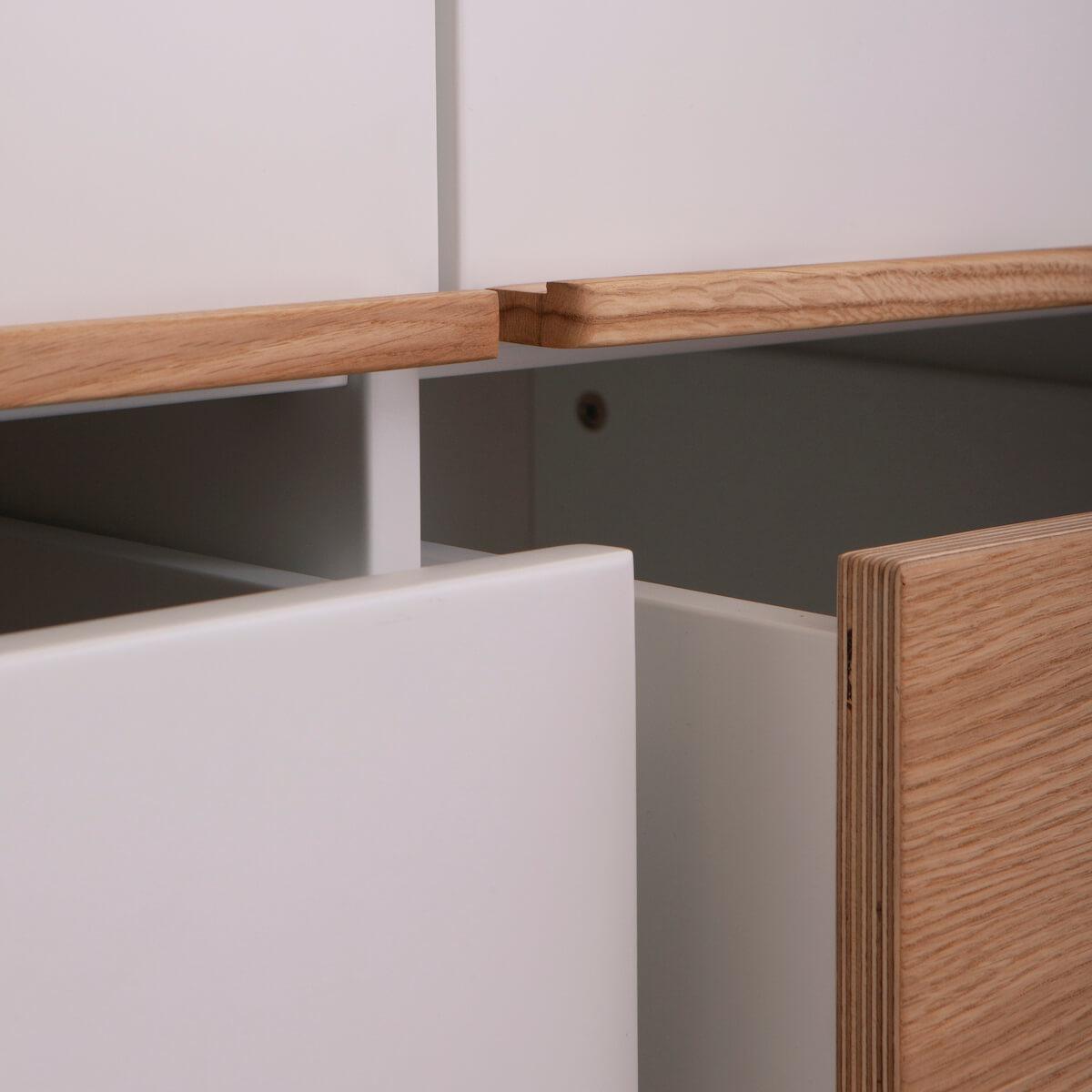 Kleiderschrank 2 Türen 2 Rollkästen KASVA weiß-Eiche