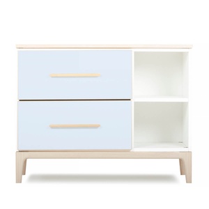 Kommode2 Schubladen NADO Curve Esche sky blue