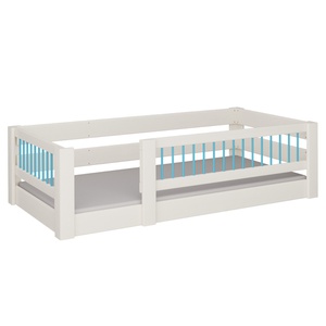 Niedriges Kubu-Spielbett DELUXE de Breuyn geweißt-blau