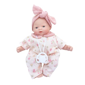 Puppe 26 cm Nina FLOWERS rosa