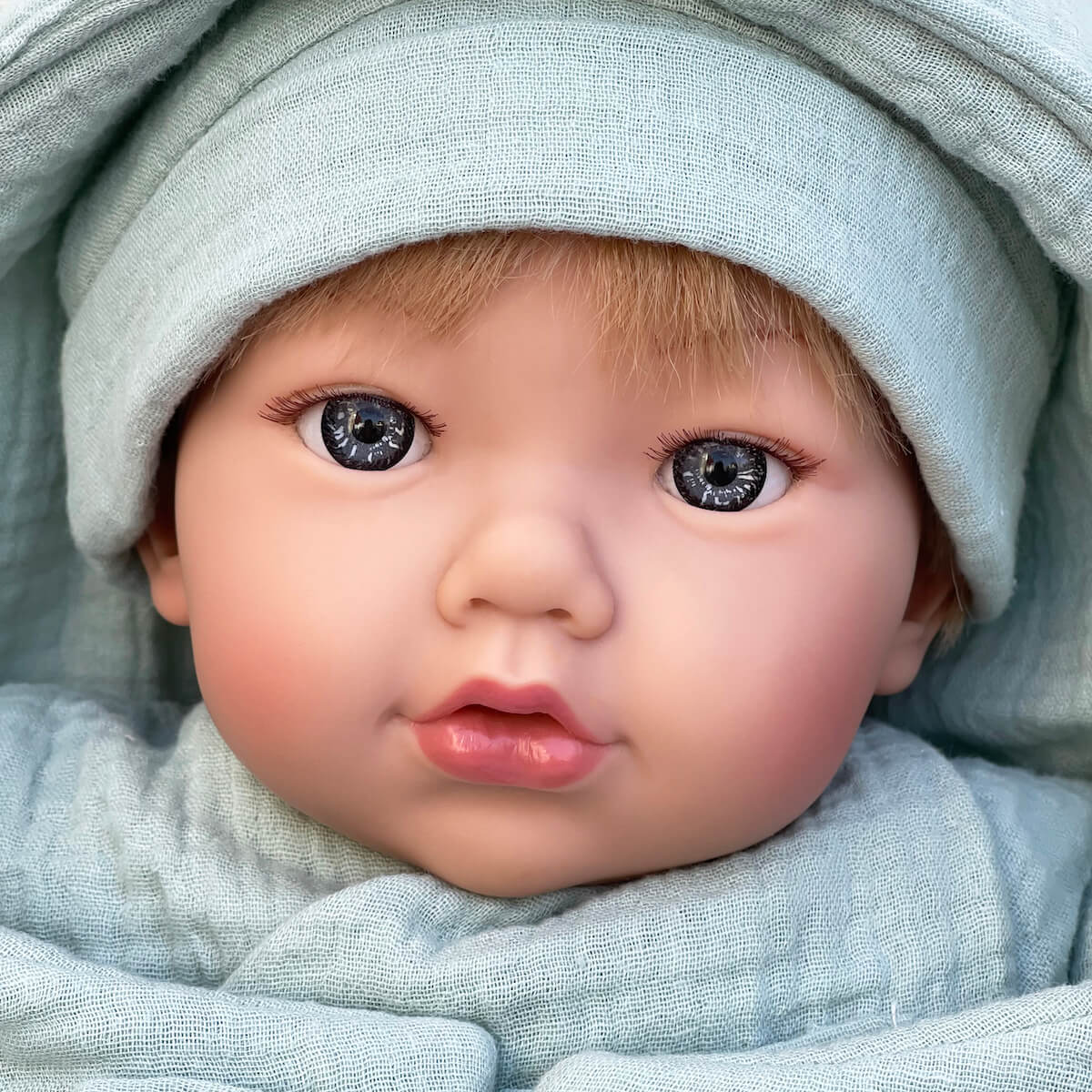 Puppentrage BOBBLE grün